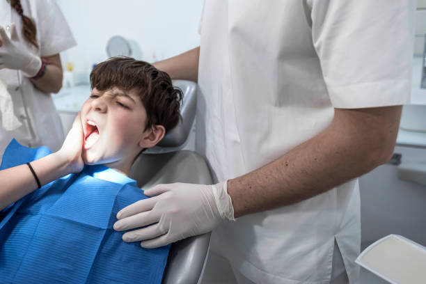 Best Emergency Denture Repair in East Pepperell, MA